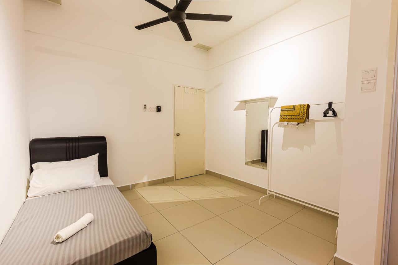 Desaru Babyfriendly Homestay Exterior photo